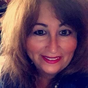 Meet your Posher, Christal